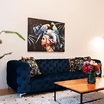 Smile Apartments \
